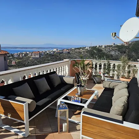 App M Penthouse *