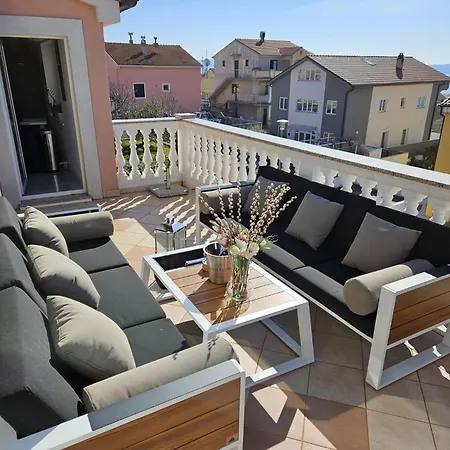 App M Penthouse شقة