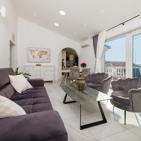 App M Penthouse * Crikvenica