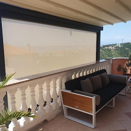 App M Penthouse 아파트